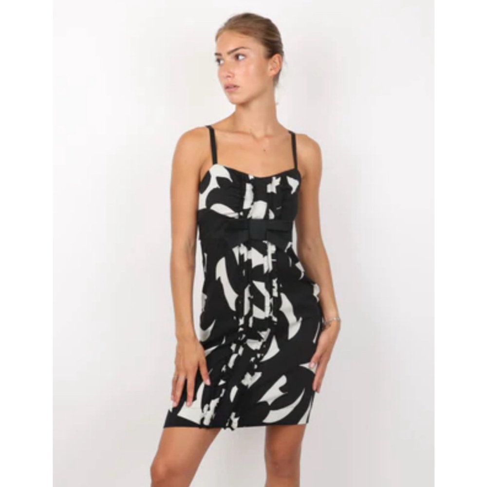 Diane von Furstenberg Black White Mini Dress Size 6